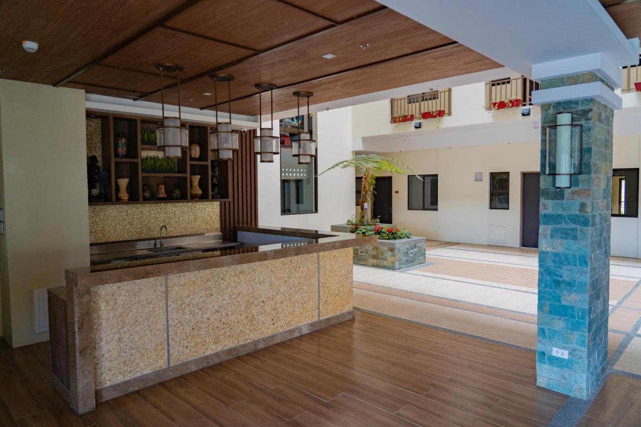 2 Bedroom At Bristle Ridge Baguio City Exterior photo